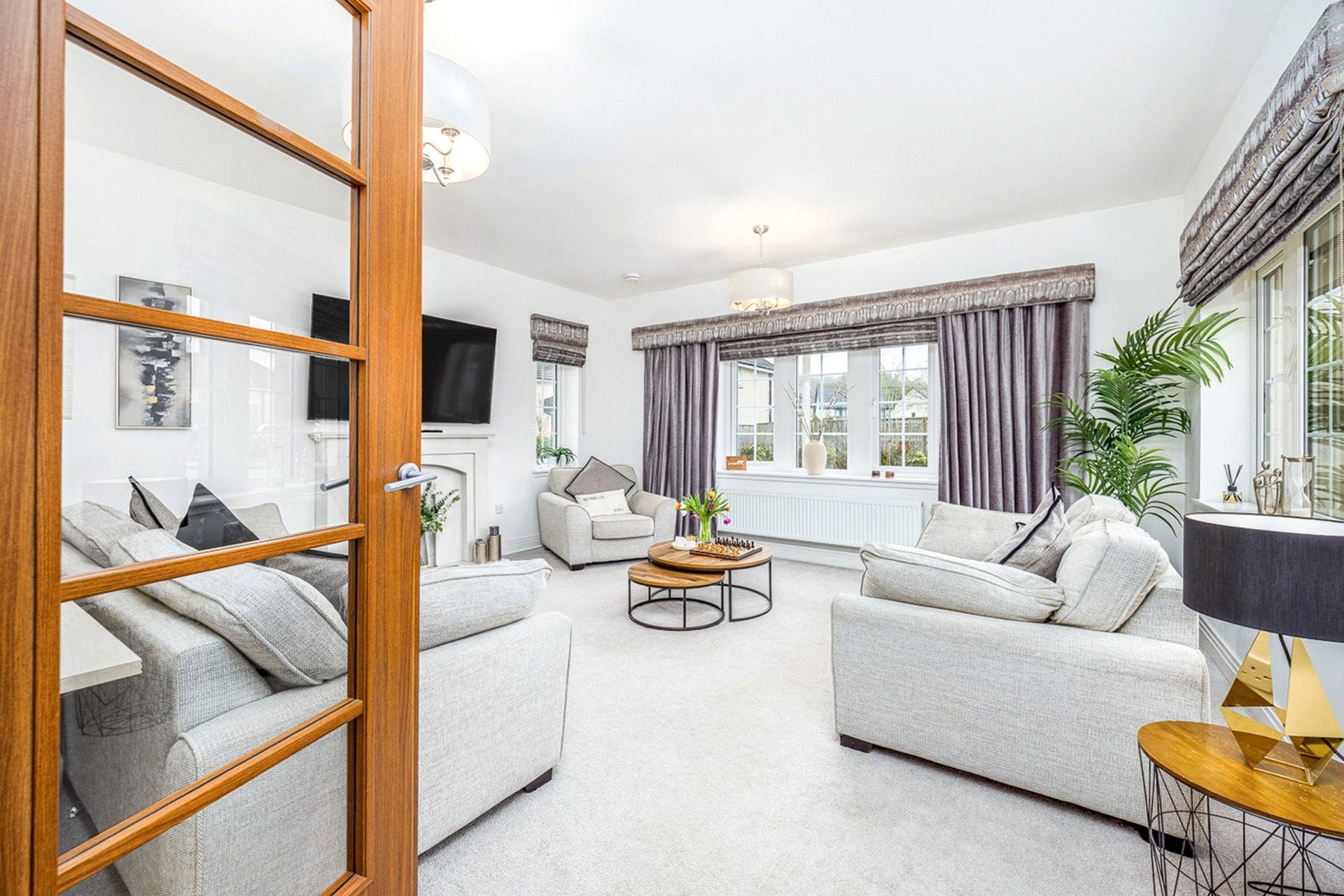 1 Grant Place, Bearsden, G61 3FA - Picture #3