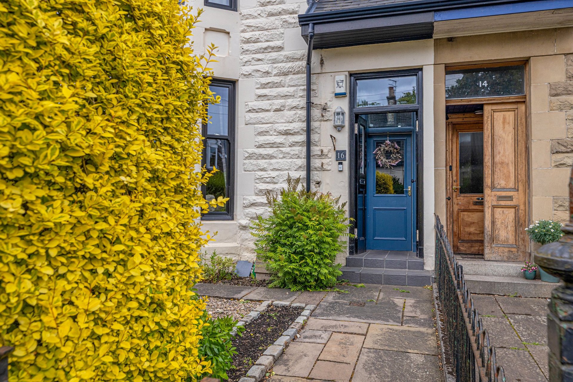 16 Lennox Avenue, Scotstoun, Glasgow, G14 9HG - Picture #2