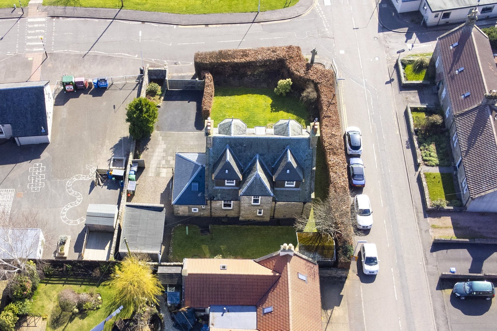 The Old Schoolhouse, 1 Church Road, Strathkinness, Fife, KY16 9XR - Picture #6