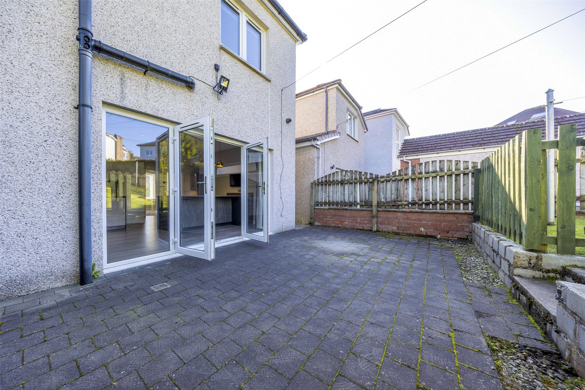 18 Braeside Avenue, Milngavie, G62 6LH - Picture #28