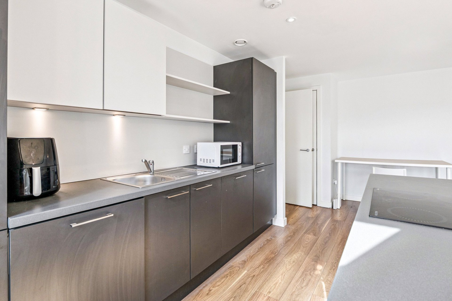 Flat 20, 19 Salamander Place, Edinburgh, Midlothian, EH6 7JJ - Picture #4