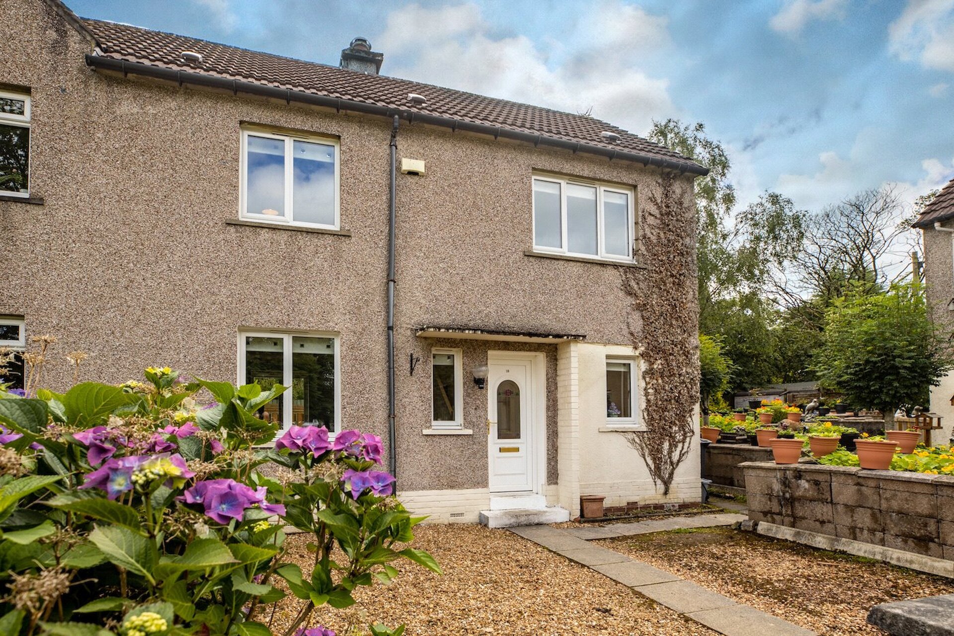 18 Dumgoyne Avenue, Milngavie, G62 7AJ - Picture #1