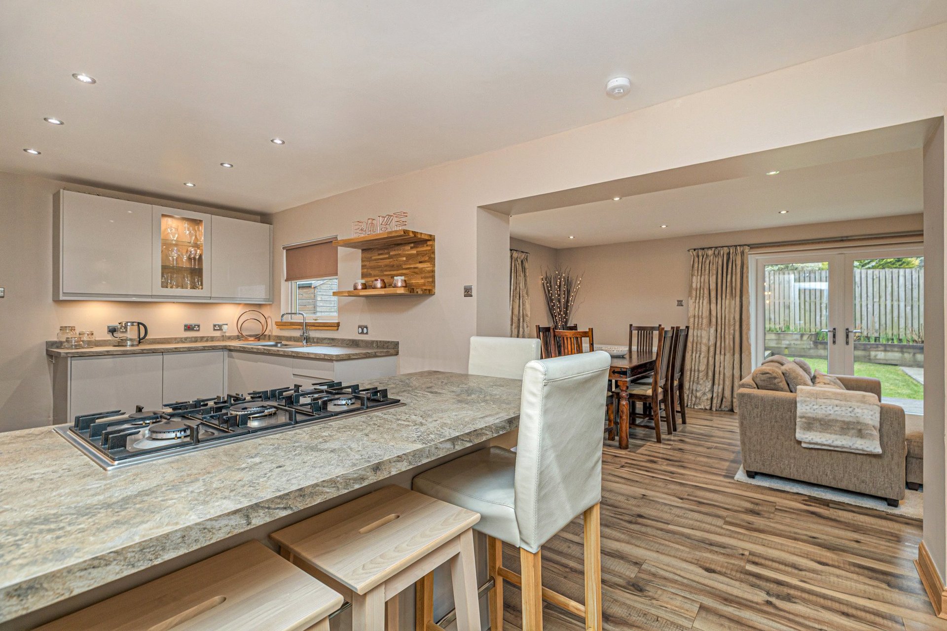 18 Montrose Drive, Bearsden, G61 3LA - Picture #14