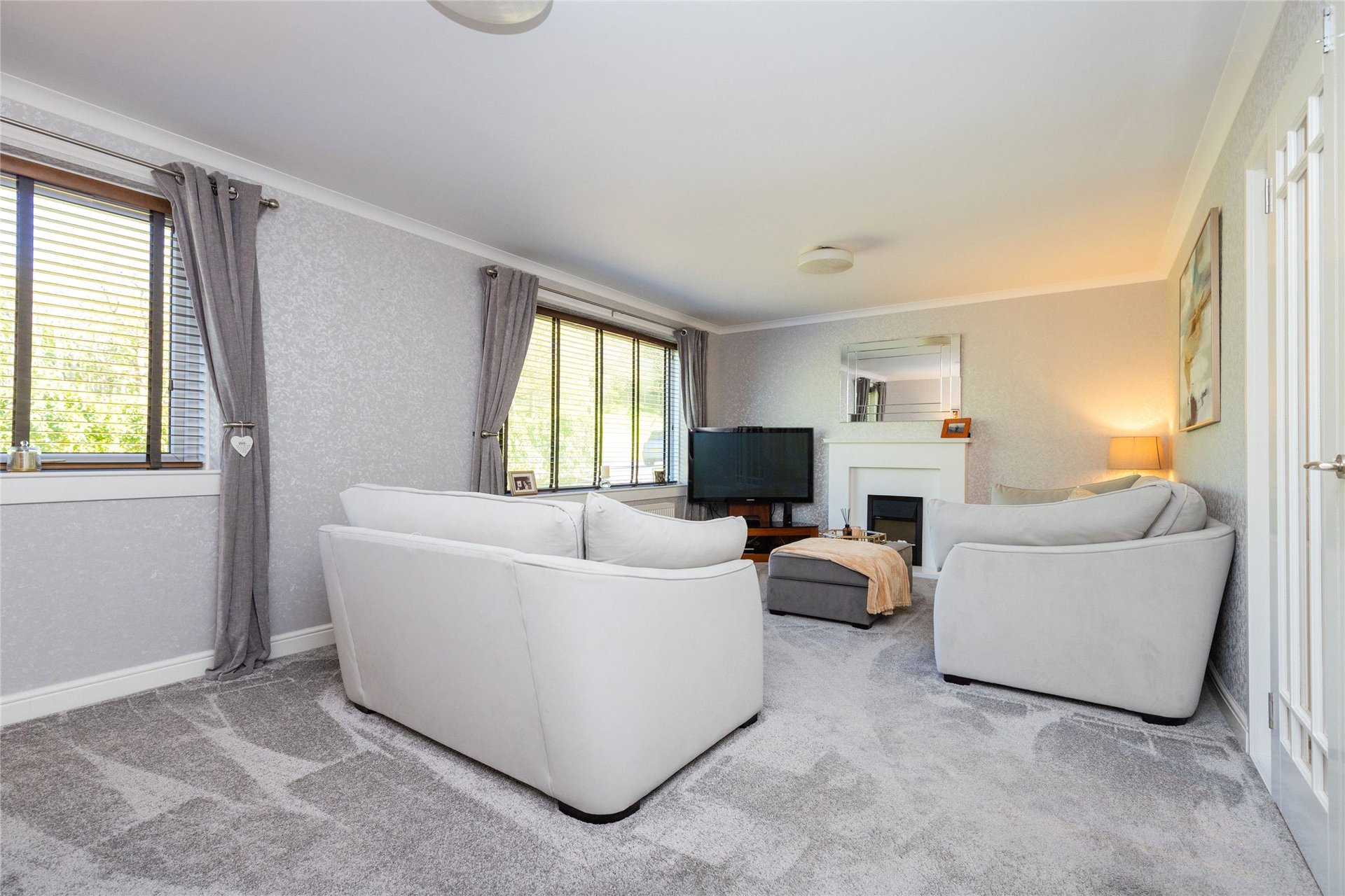 Broomfield, 14 Tormeadow Road, Newton Mearns, Glasgow, G77 6TF - Picture #9