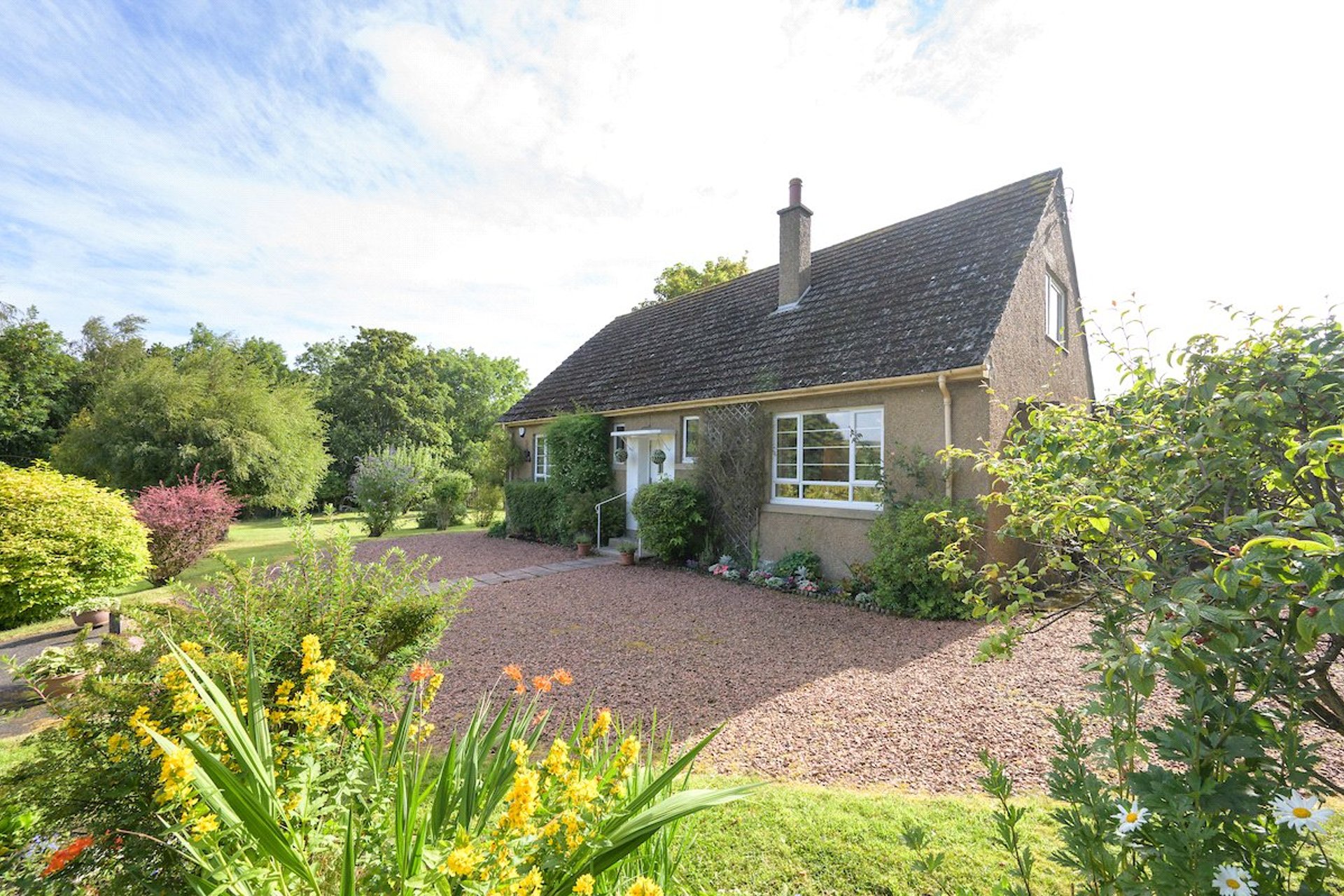 Whitegate House, Penicuik, Midlothian, EH26 0PR - Picture #3