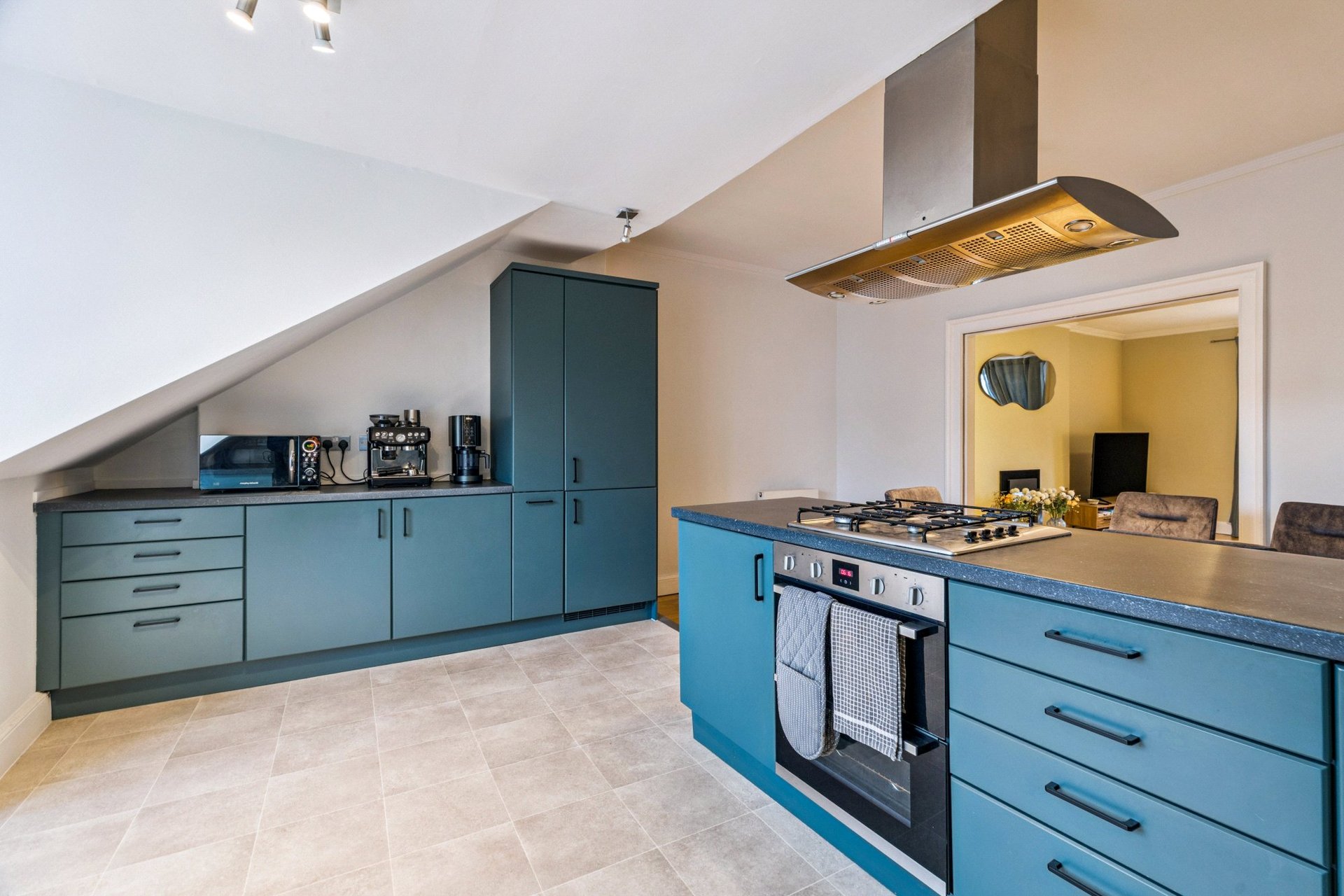 Flat 2, 59 North Castle Street, Edinburgh, EH2 3LJ - Picture #11