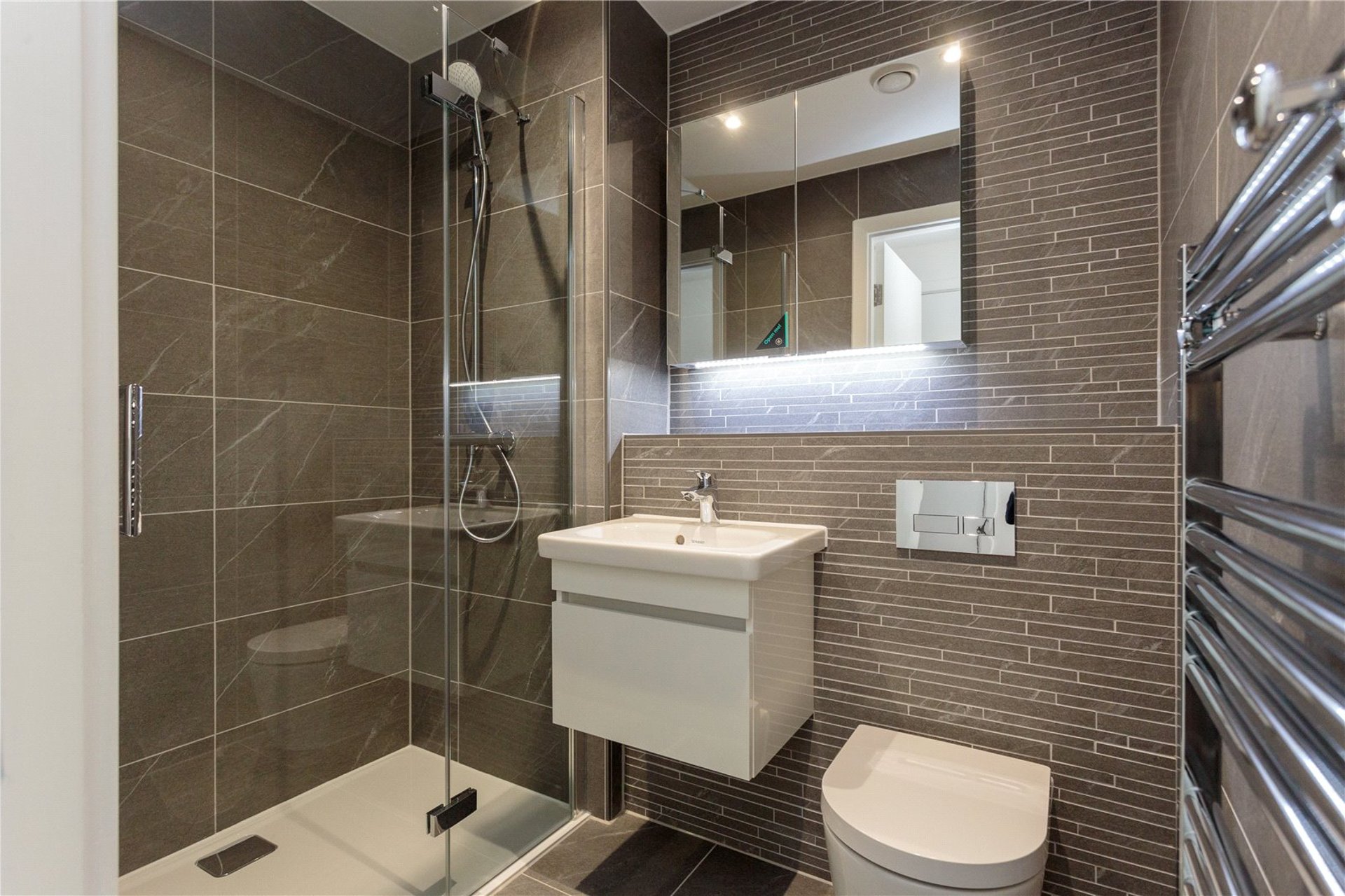 Flat 20, 16 Hughes Close, Edinburgh, EH7 4FY - Picture #12