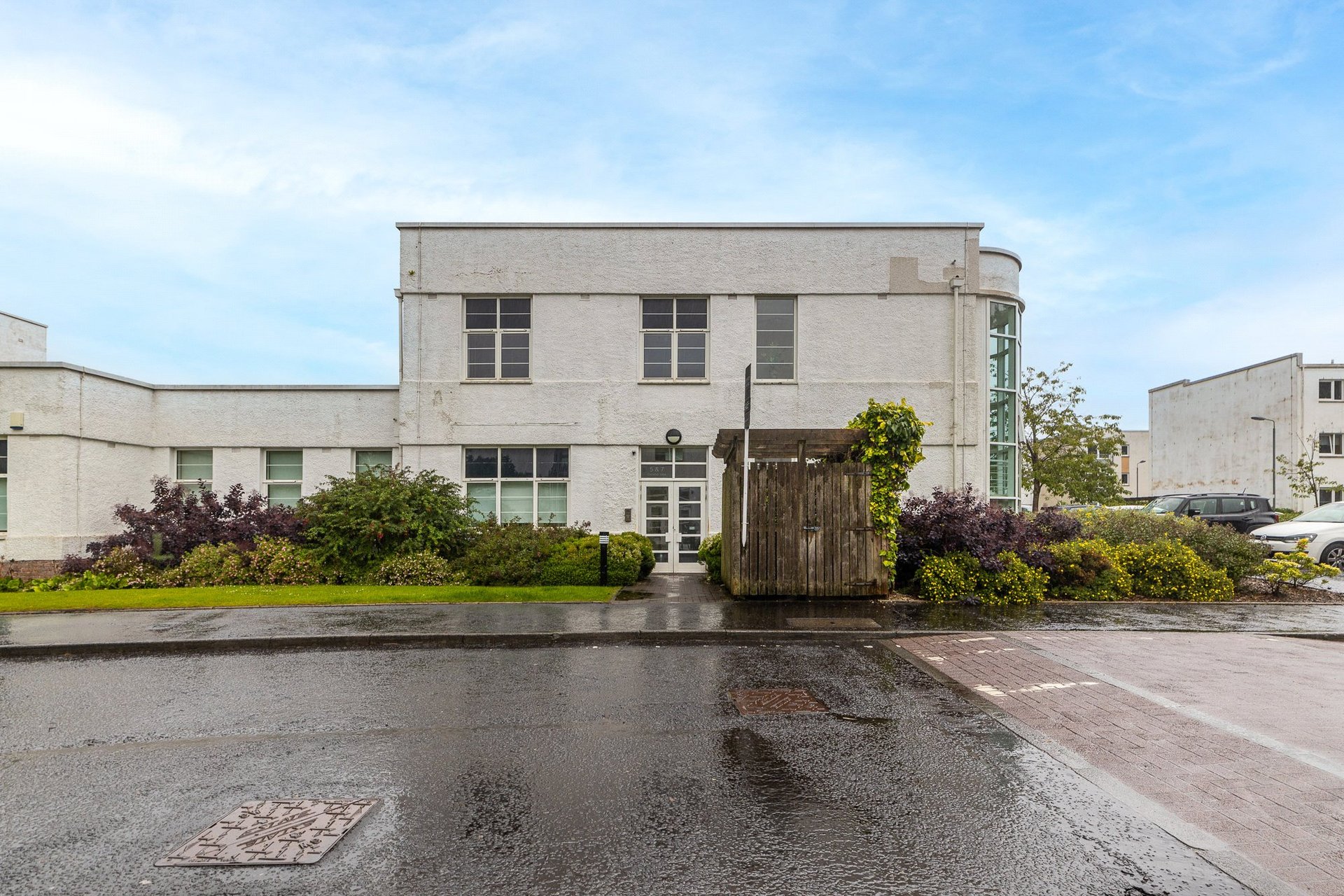 7 Cairnhill View, Bearsden, G61 1RR - Picture #1
