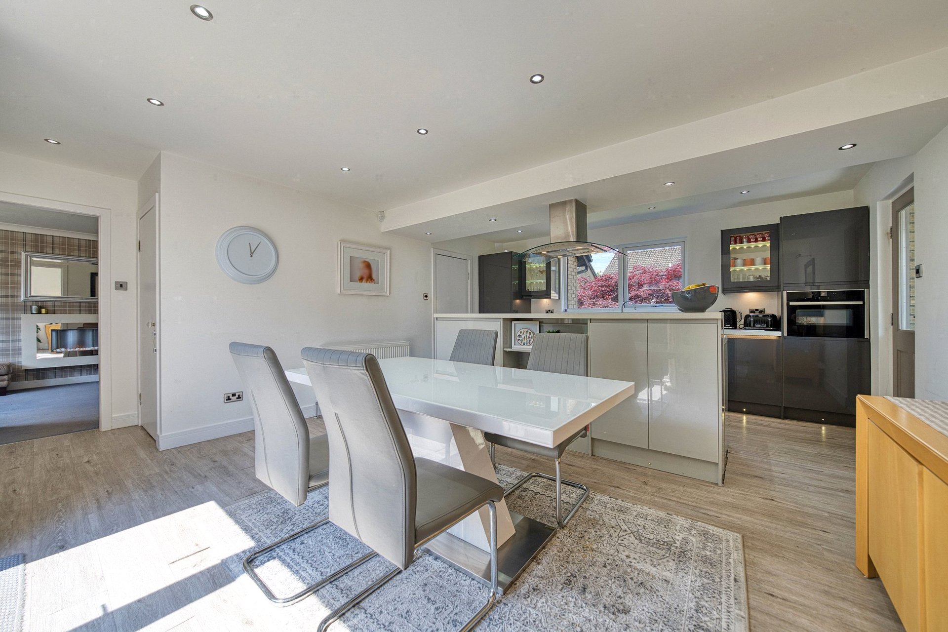 70 Russell Drive, Bearsden, G61 3BB - Picture #8
