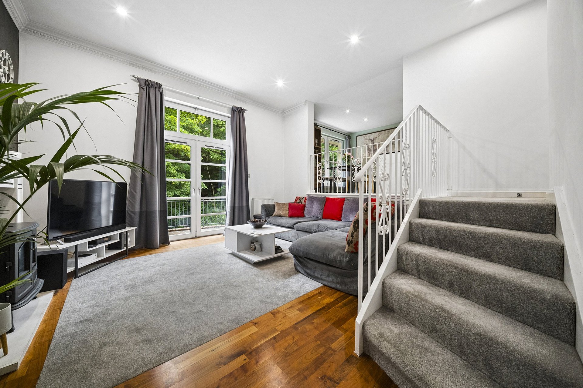 16 Coltbridge Millside, Edinburgh, EH12 6AP - Picture #5