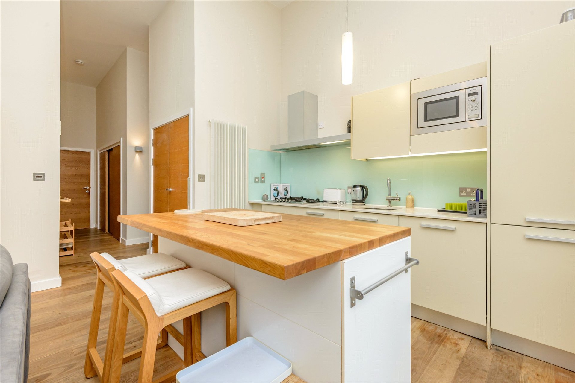 Flat 1, 19 Simpson Loan, Edinburgh, EH3 9BS - Picture #8