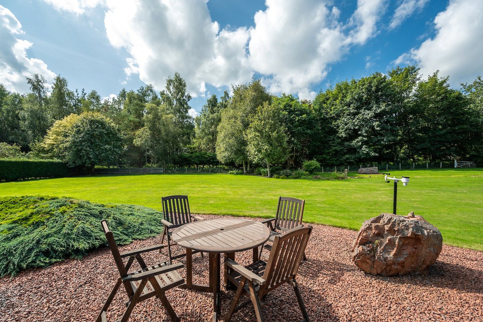 Hazeldene, 7 Mackenzie Gardens, Dolphinton, West Linton, South Lanarkshire, EH46 7HS - Picture #4