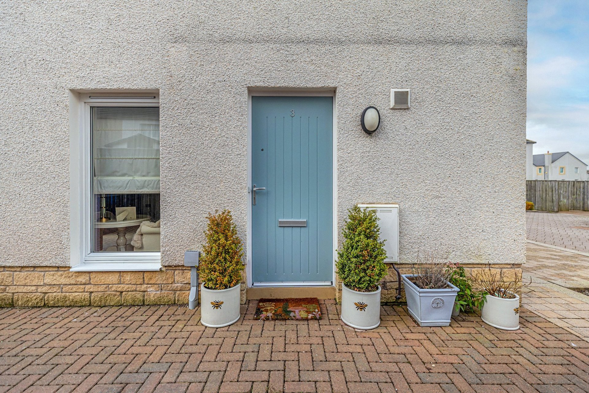 3 Picketlaw Lane, Eaglesham, G76 0BN - Picture #3