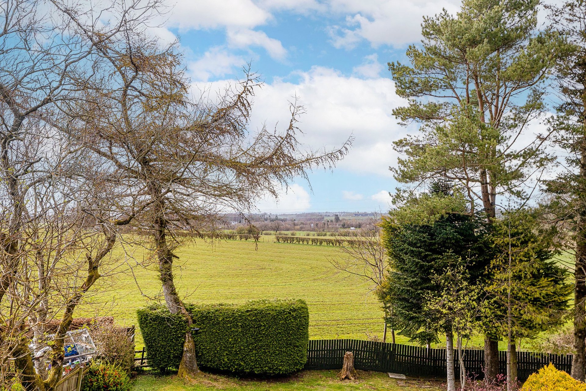 21 Lynn Drive, Eaglesham, Glasgow, East Renfrewshire, G76 0JJ - Picture #36