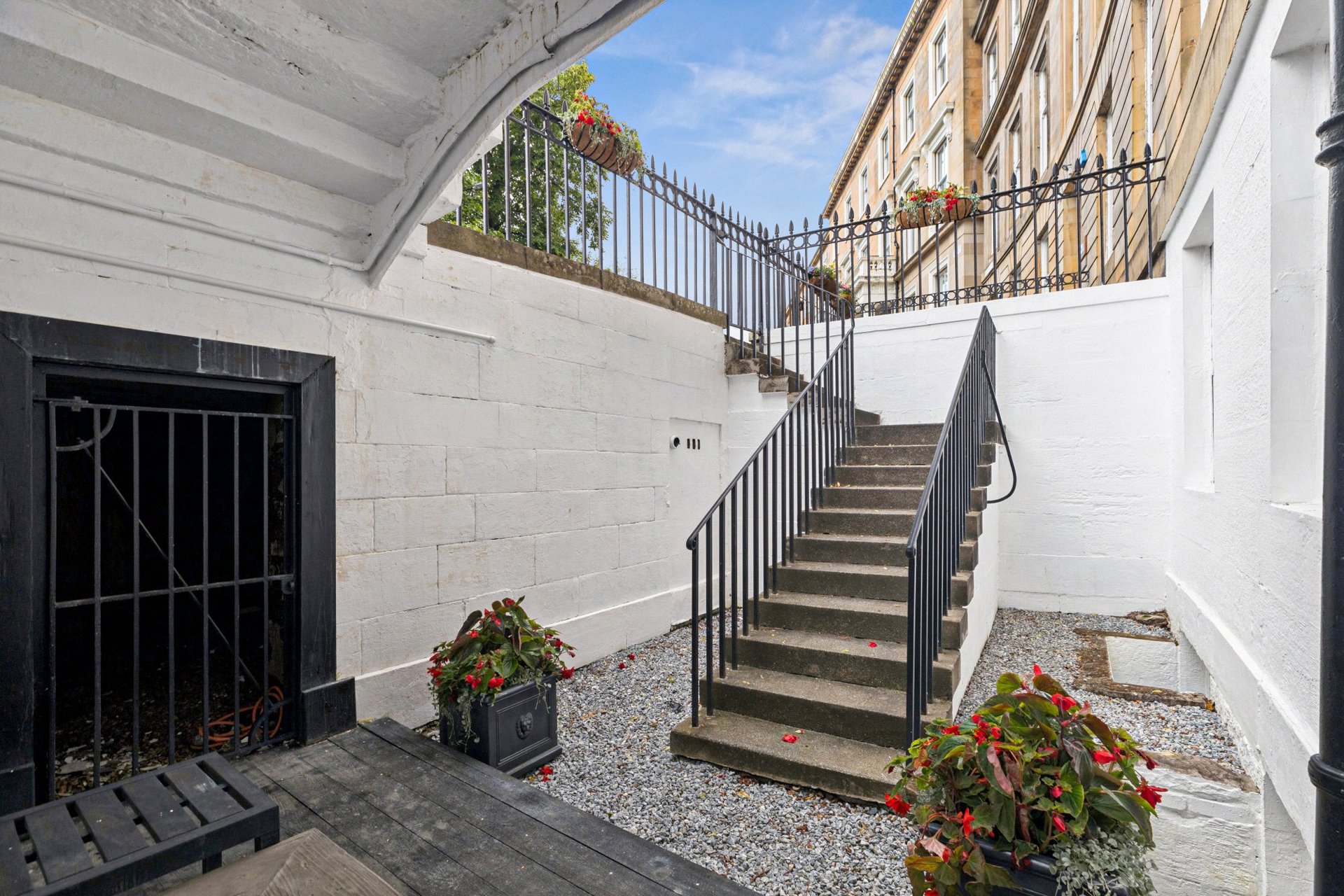 17 Woodside Crescent, Park, Glasgow City, G3 7UL - Picture #8