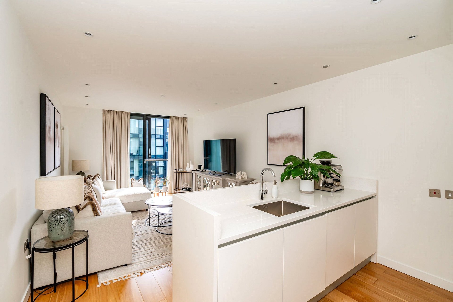 Flat 40, 7 Simpson Loan, Edinburgh, EH3 9GU - Picture #16