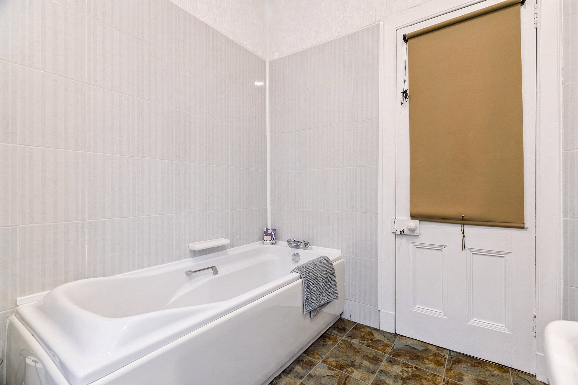 8 Woodburn Road, Newlands, Glasgow, G43 2TN - Picture #15