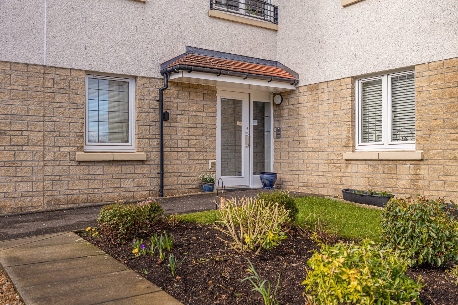 Flat G/2, 5 Abbotsford Gardens, Newton Mearns, Glasgow, East Renfrewshire, G77 6FJ - Picture #4