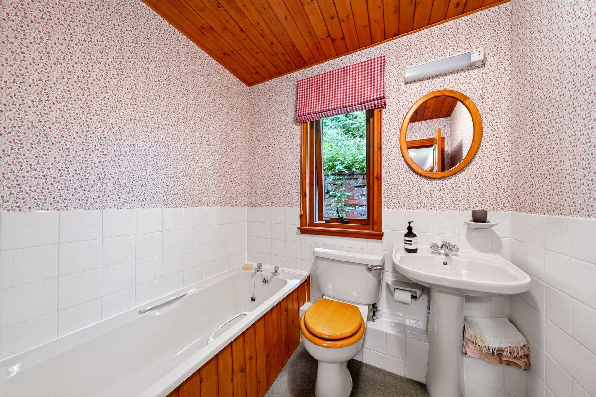 Mashock Cottage, Crossford, Carluke, South Lanarkshire, ML8 5NQ - Picture #25