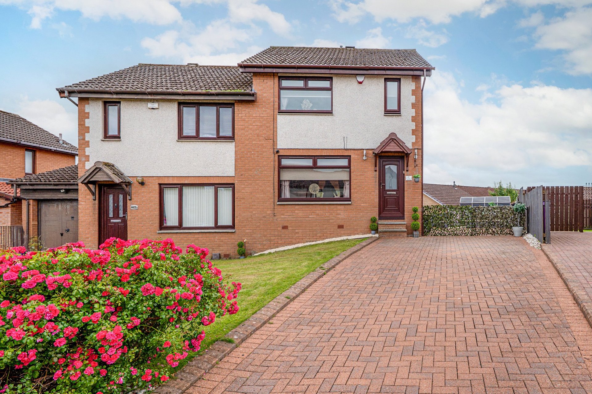 24 Barberry Avenue, Glasgow, G53 7YP - Picture #2