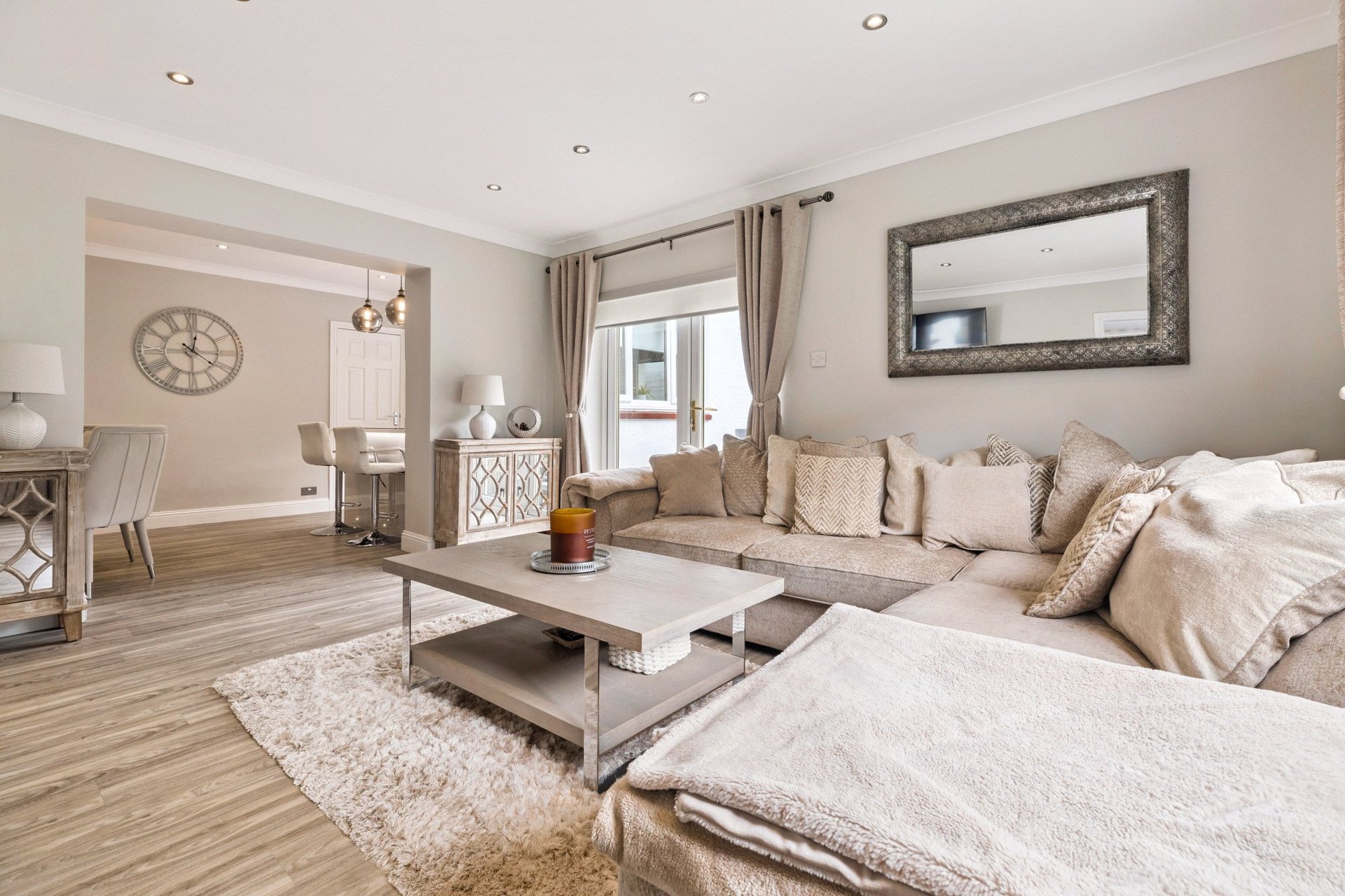8 Castle Gate, Newton Mearns, Glasgow, G77 5LJ - Picture #6