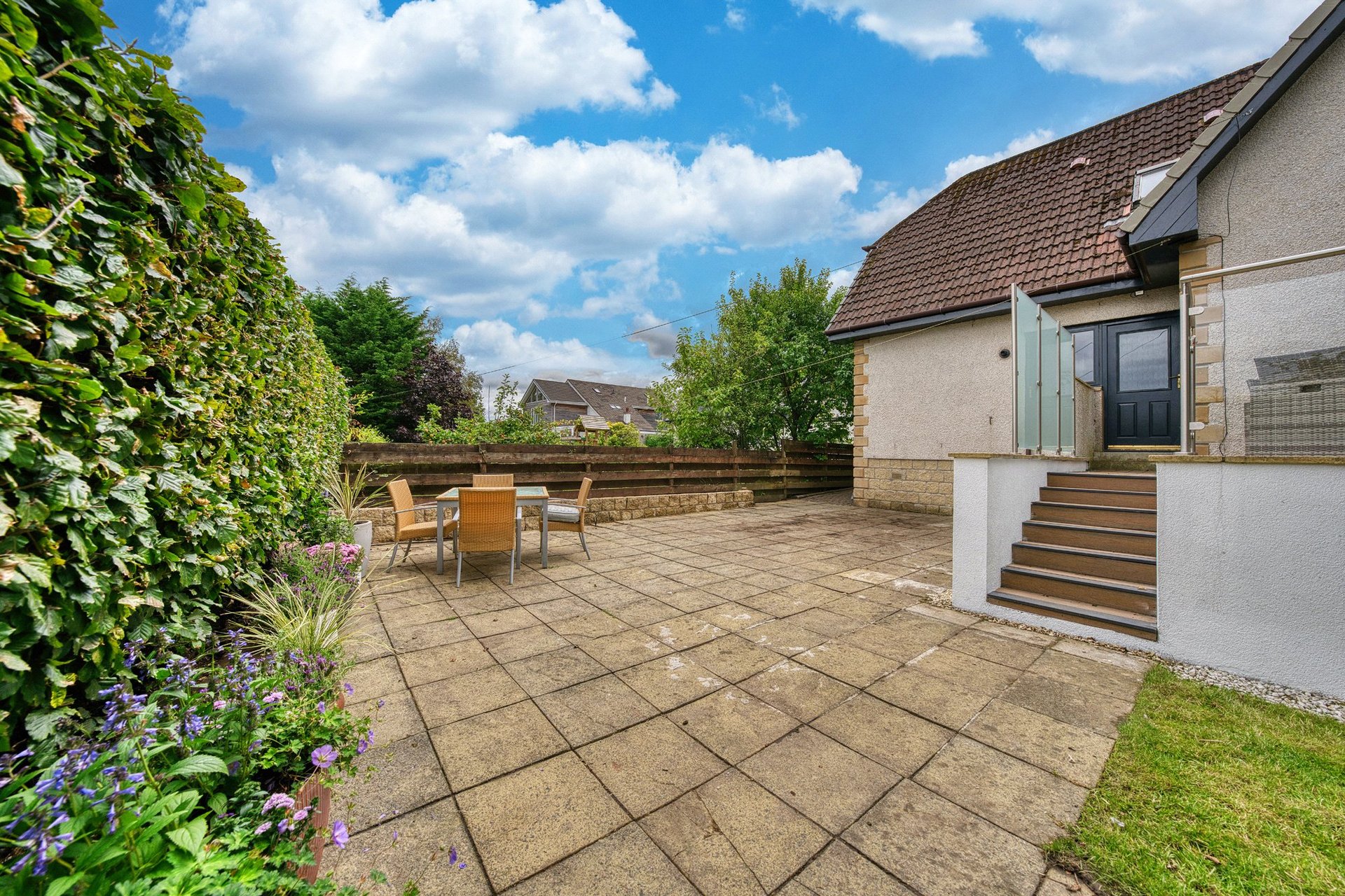 20 Ballaig Avenue, Bearsden, G61 4HA - Picture #43