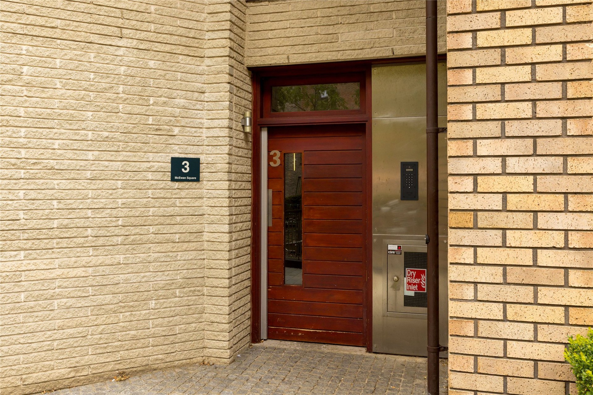 3/2 McEwan Square, Fountainbridge, Edinburgh, EH3 8EL - Picture #3