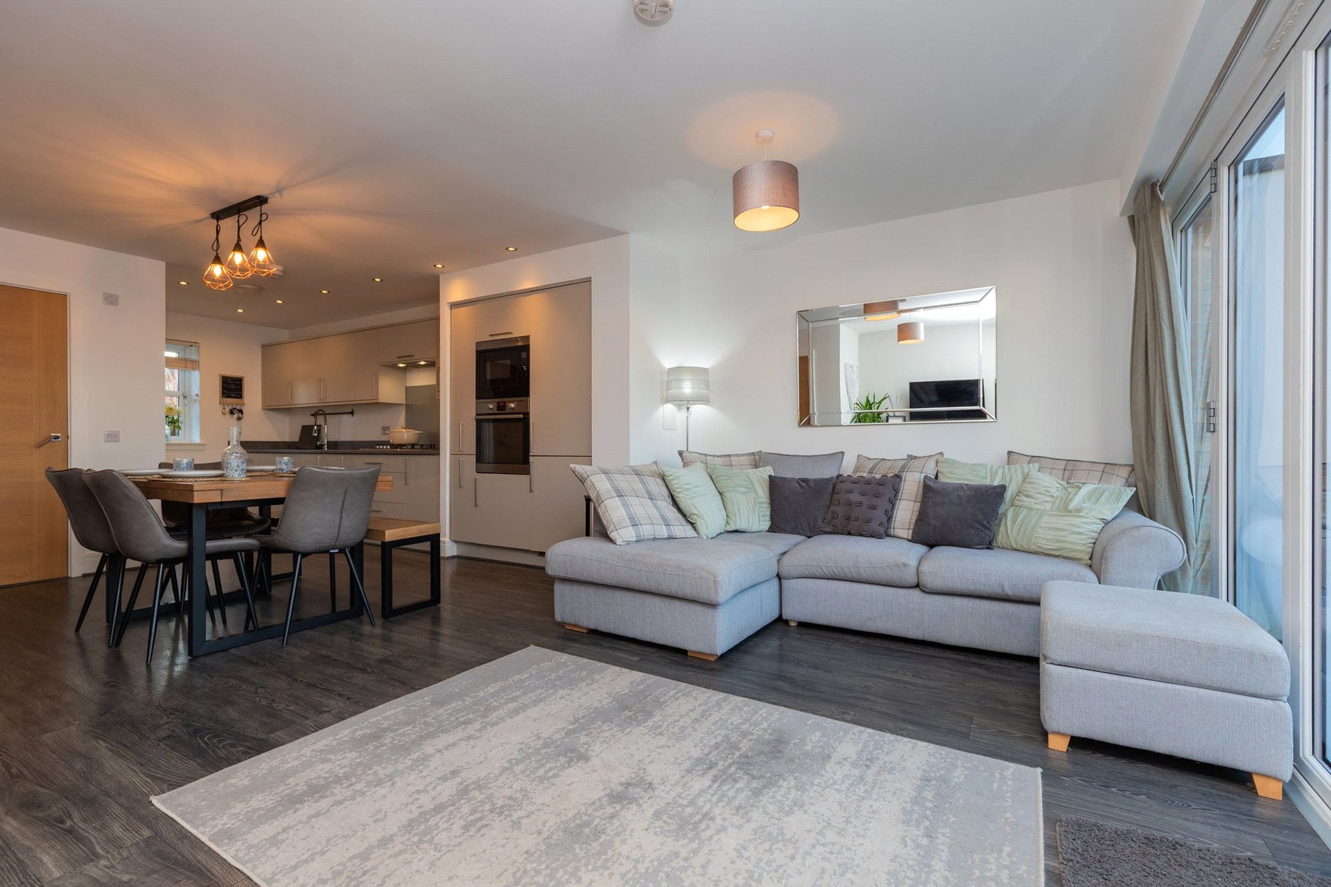 6 Falcon Drive, Newton Mearns, Glasgow, East Renfrewshire, G77 6WL - Picture #5