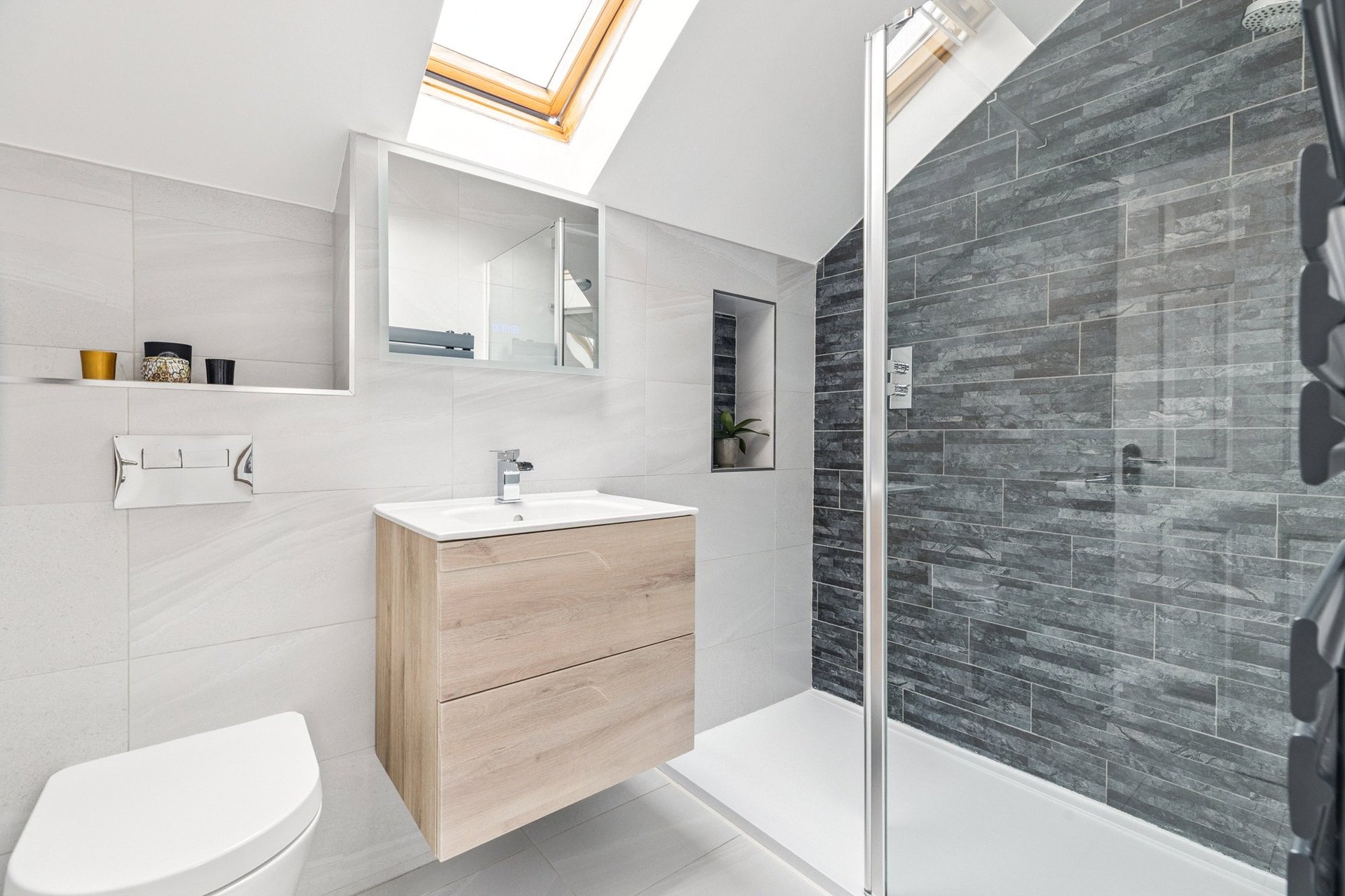13 Vivian Avenue, Milngavie, G62 6DW - Picture #37