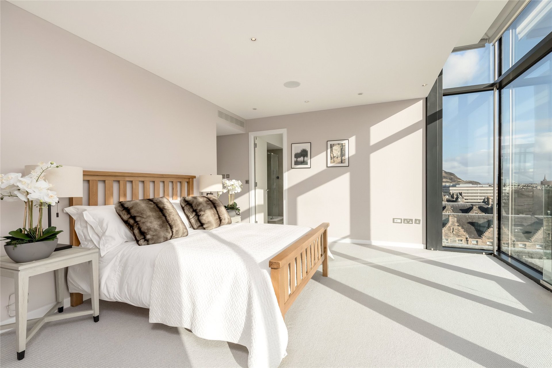 Flat 31, 12 Simpson Loan, Edinburgh, Midlothian, EH3 9GP - Picture #9