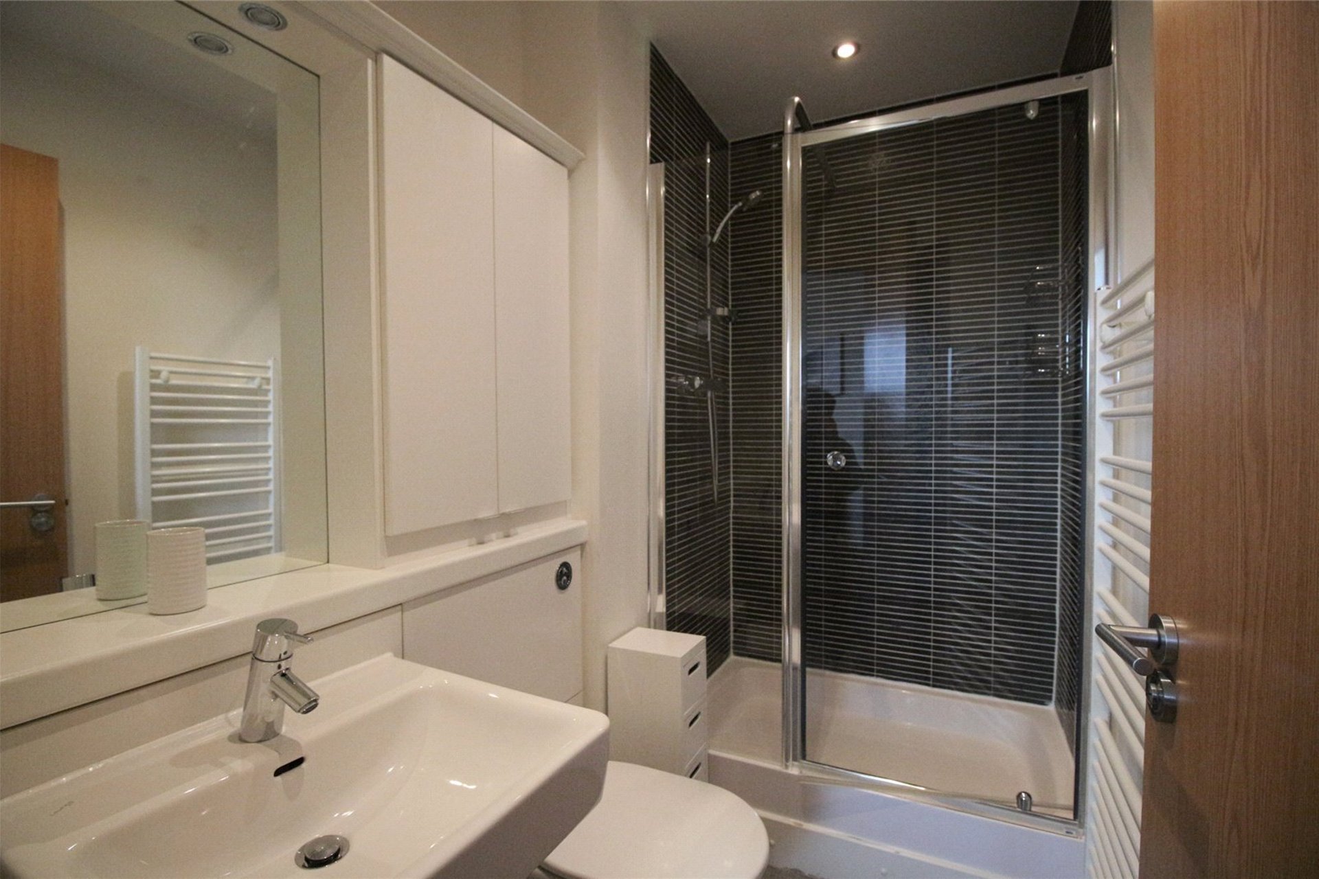 Flat 9, 3 Burnbrae Place, Edinburgh, EH12 8AR - Picture #9