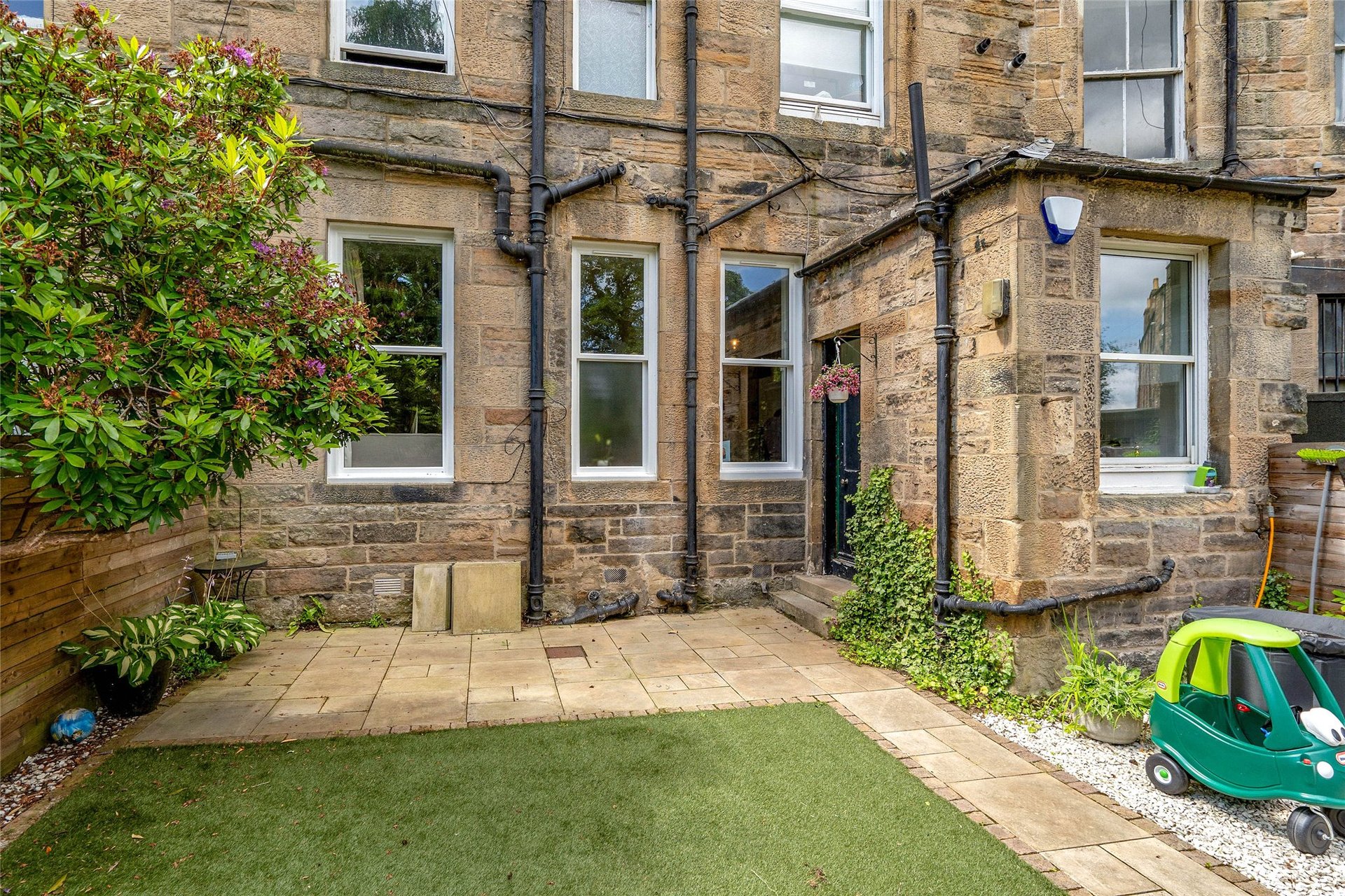 77 Marchmont Road, Marchmont, Edinburgh, EH9 1HB - Picture #21