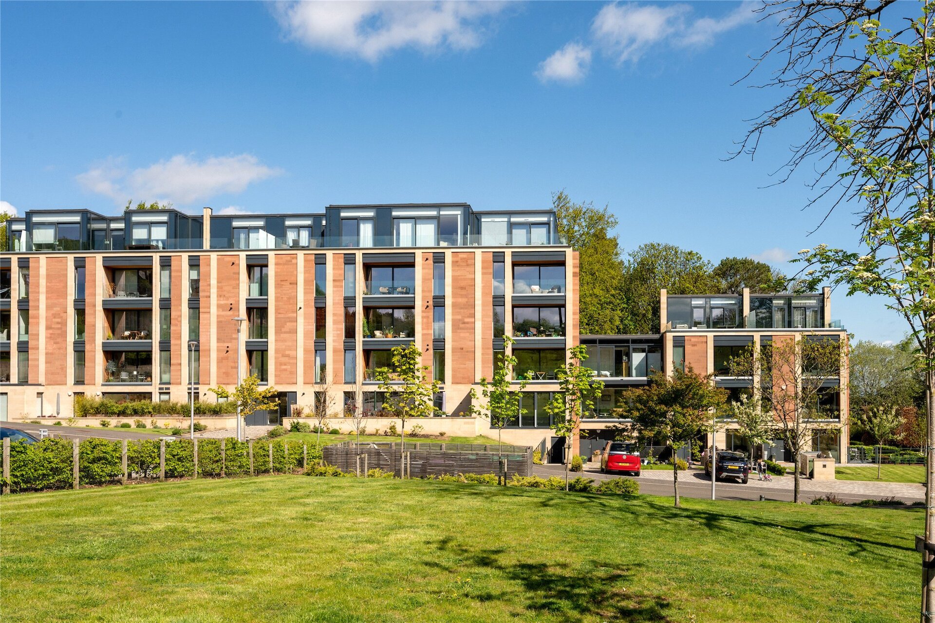 Flat 19, 65 Sassoon Grove, Edinburgh, Midlothian, EH10 5FB - Picture #1