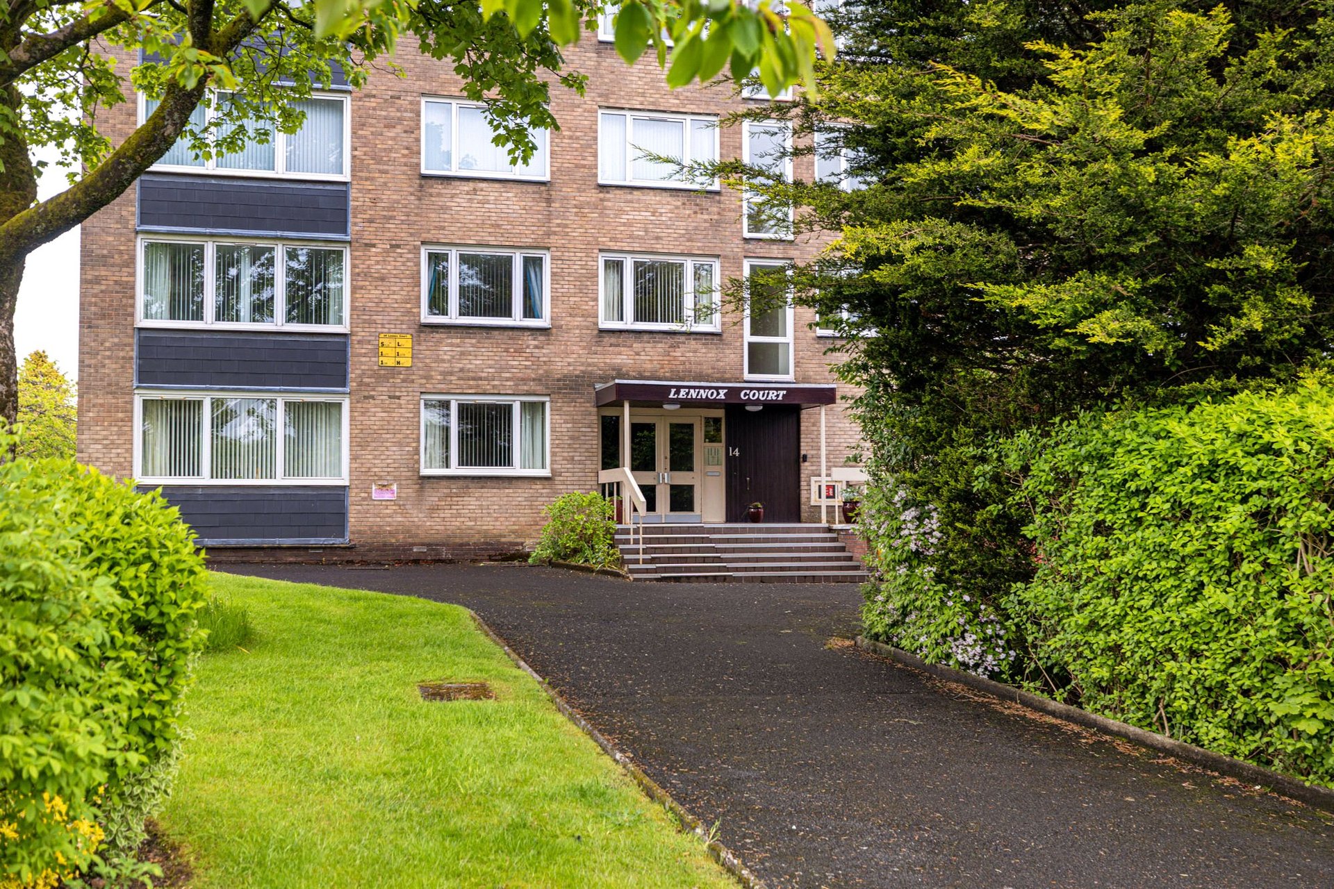 Flat 4A, Lennox Court, 14 Sutherland Avenue, Bearsden, G61 3JW - Picture #2