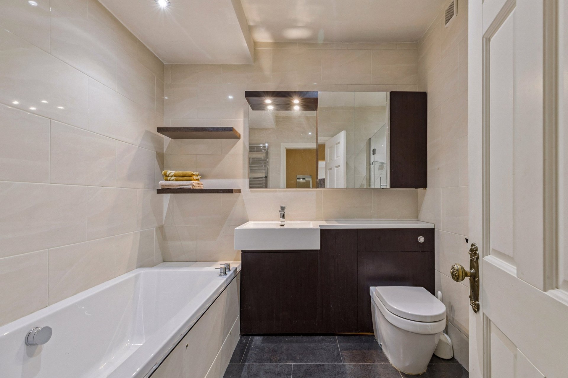 14B Upper Glenburn Road, Bearsden, G61 4BW - Picture #28