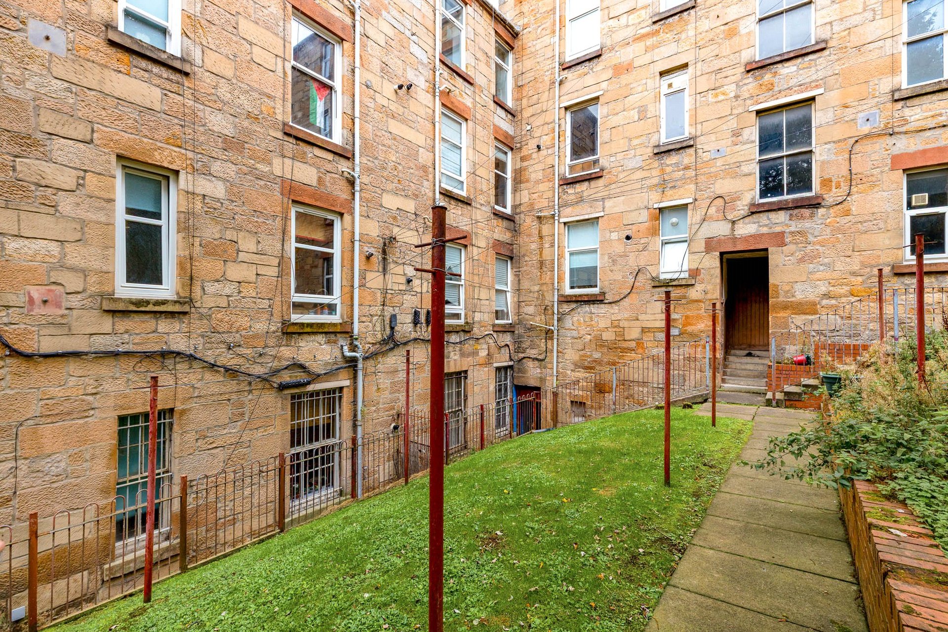 Flat 2/2, 37 West Graham Street, Garnethill, Glasgow City, G4 9LJ - Picture #27