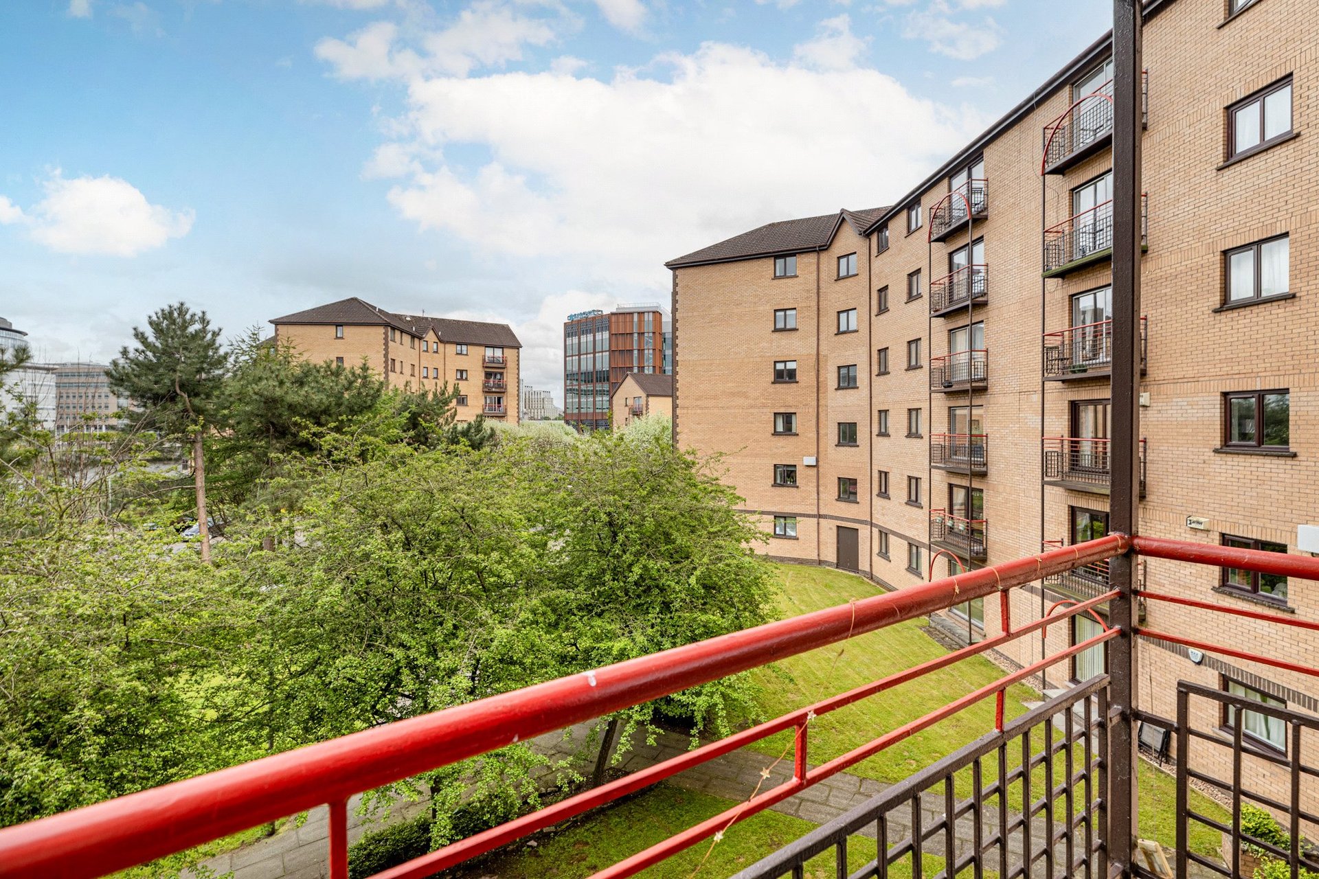 Flat 9, 6 Riverview Place, Waterfront, Glasgow City, G5 8EB - Picture #6