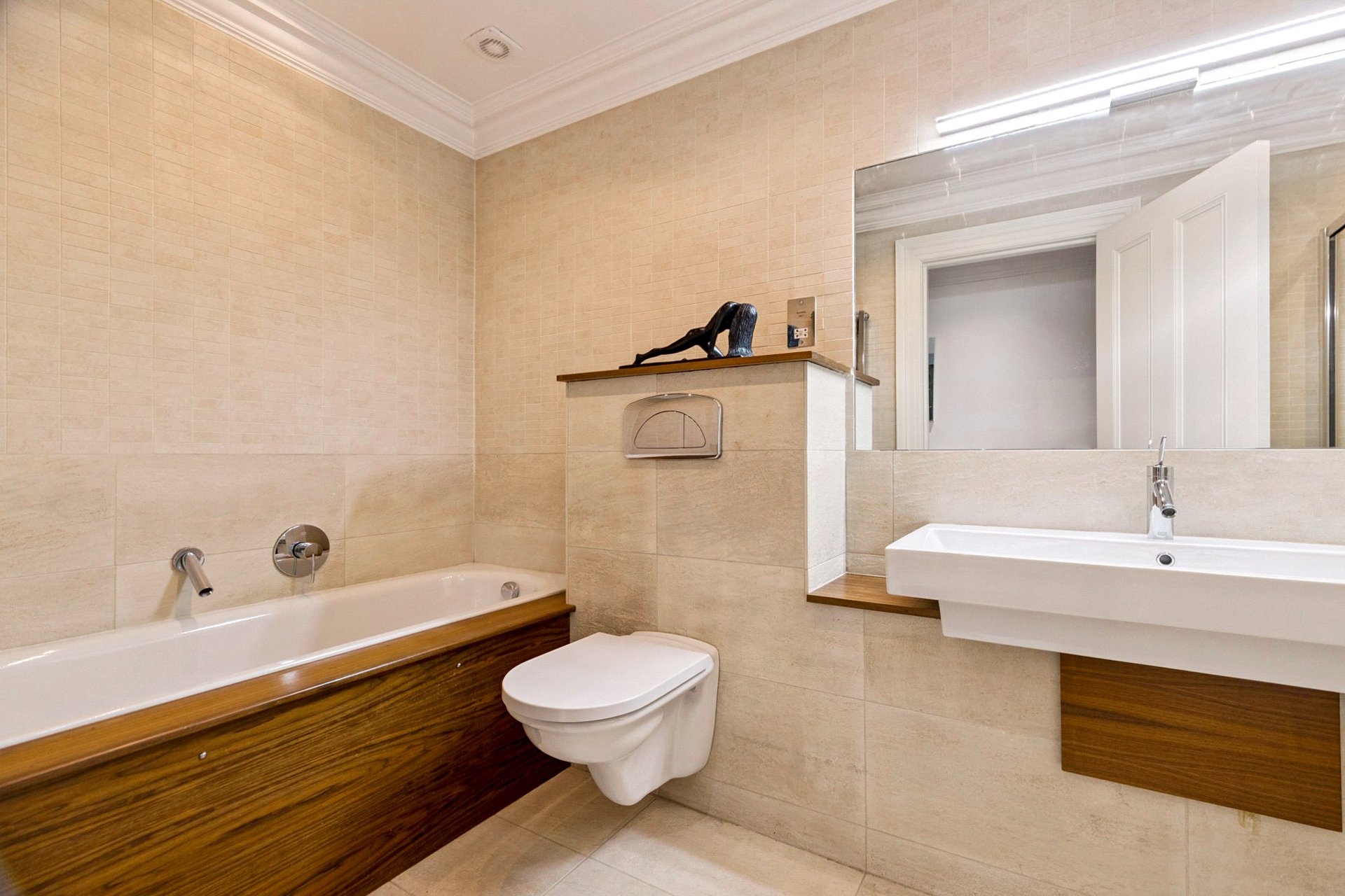 Ground and Garden Duplex, 8 Park Circus, Park, Glasgow, G3 6AX - Picture #32