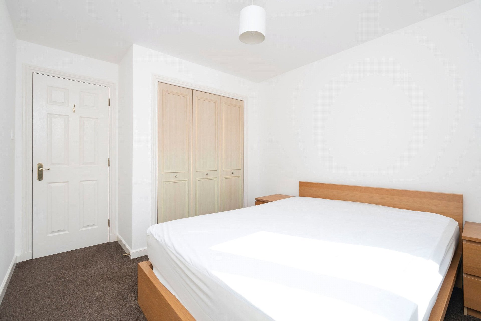 27 Burnvale, Livingston, West Lothian, EH54 6DD - Picture #8