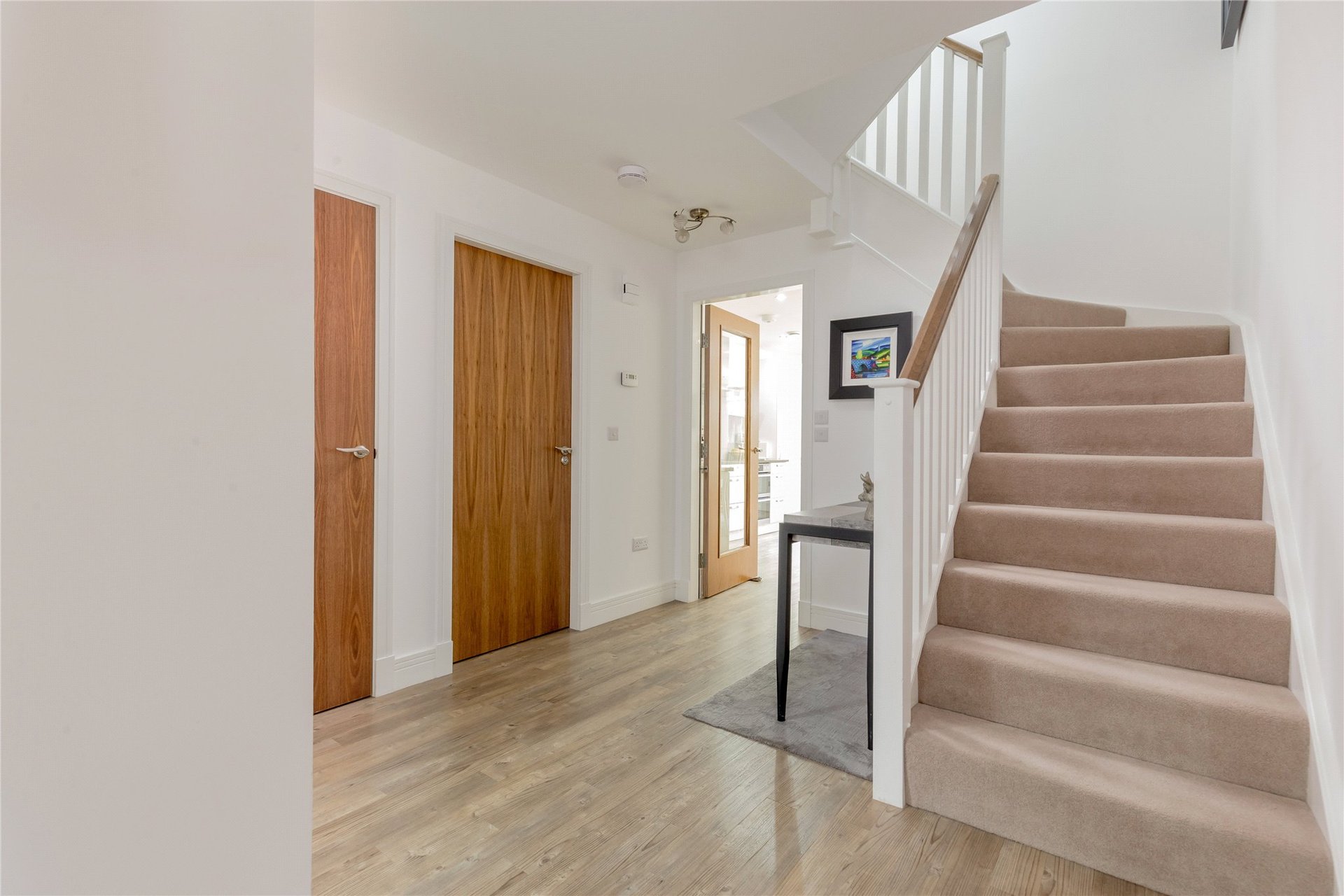 18 Larkfield Gardens, Edinburgh, EH5 3QA - Picture #2