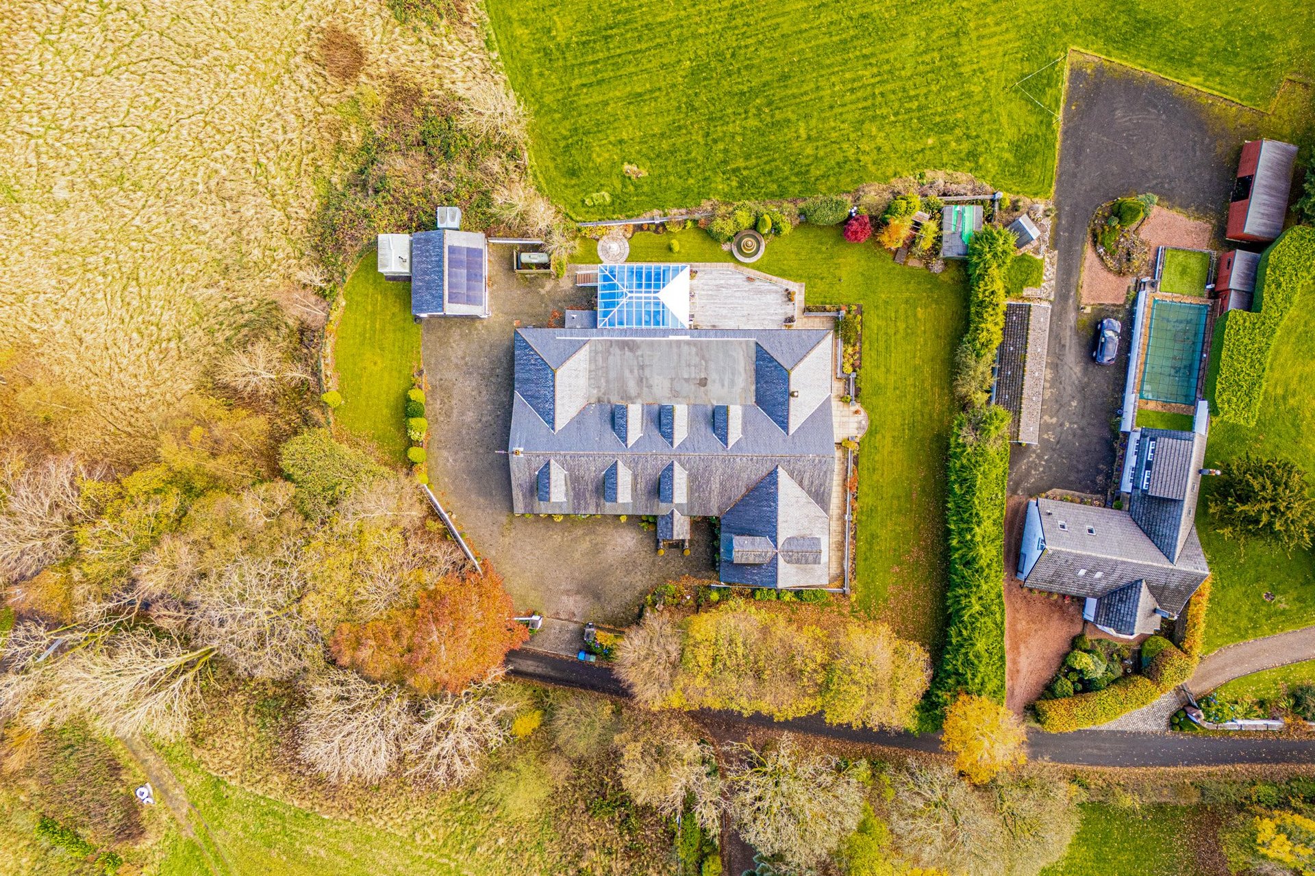 Robin Hill, Hazelden Road, Newton Mearns, Glasgow, East Renfrewshire, G77 6RR - Picture #2