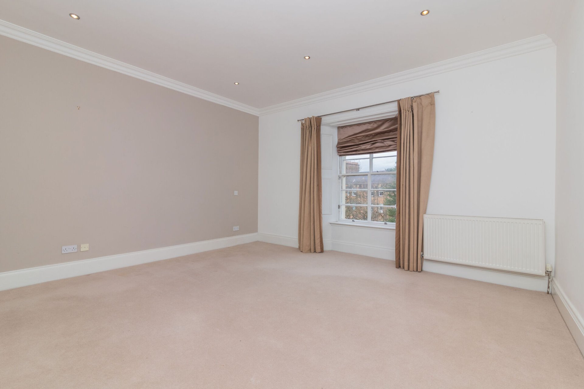 Main Door, 11 Royal Crescent, Glasgow, G3 7SL - Picture #12