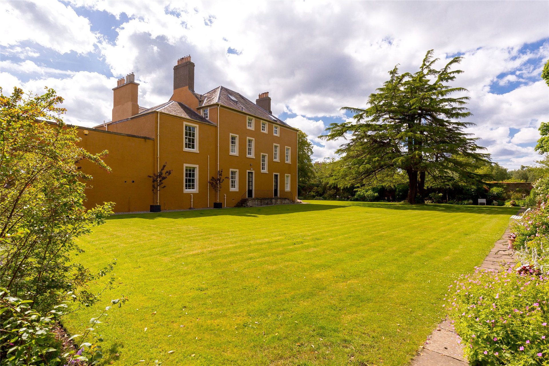 Catherine Lodge, 19 Inveresk Village, Musselburgh, East Lothian, EH21 7TD - Picture #41