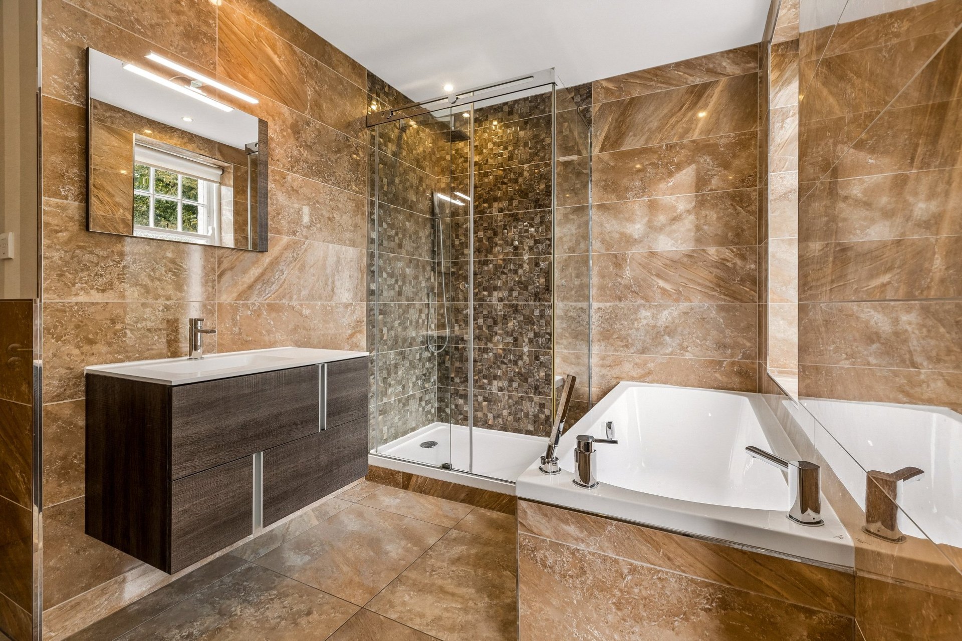 Thirlestane, 18 Ledcameroch Road, Bearsden, G61 4AB - Picture #33