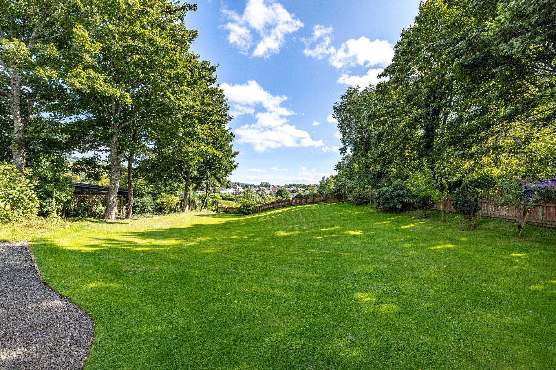 The Paddock, Huntly Road, Melrose, Scottish Borders, TD6 9SB - Picture #2