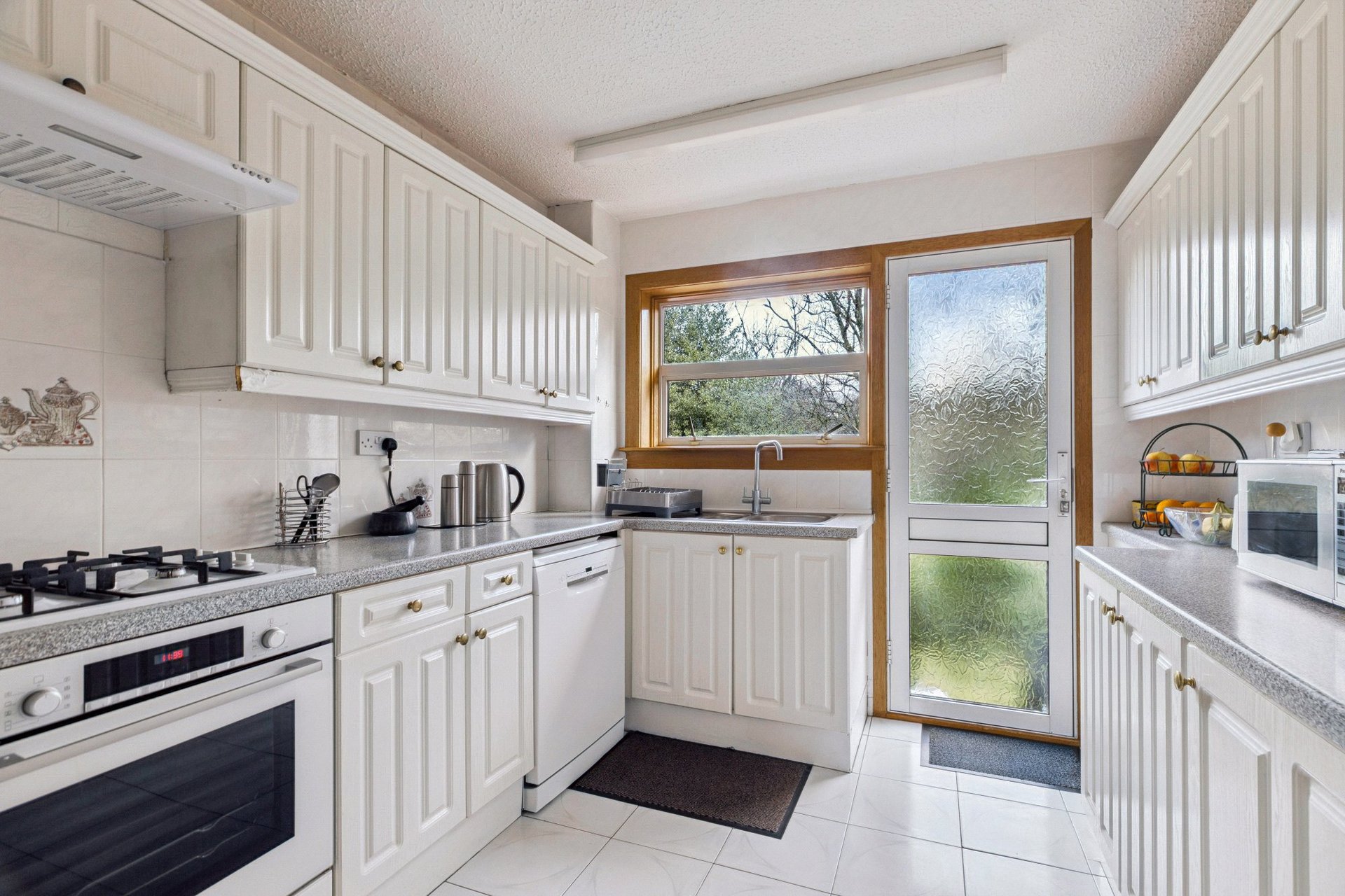 76 Crawford Road, Milngavie, G62 7LF - Picture #9