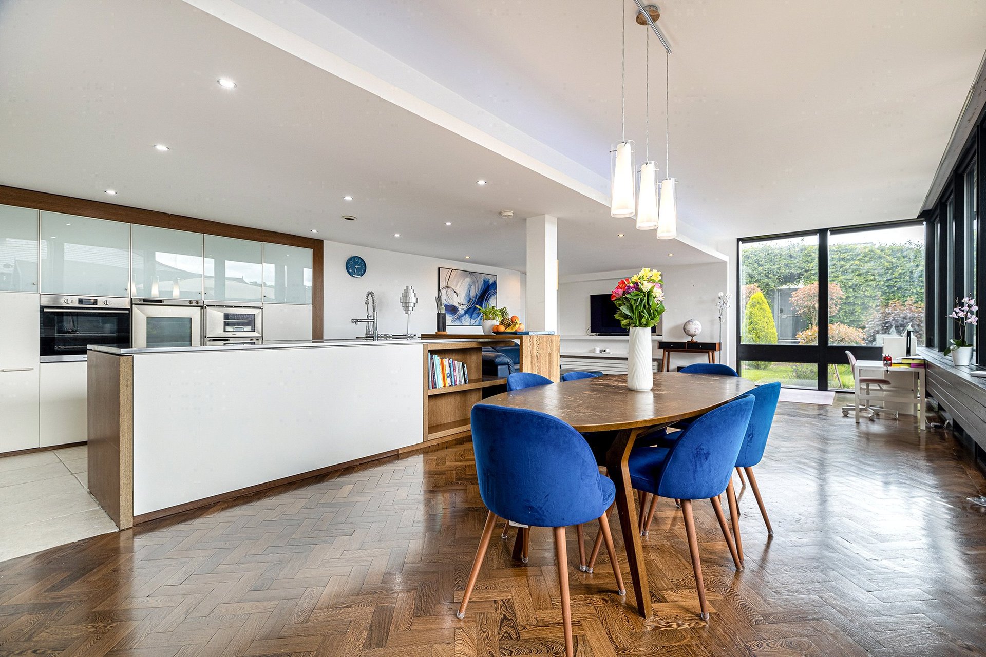 33 West Chapelton Avenue, Bearsden, G61 2DJ - Picture #7