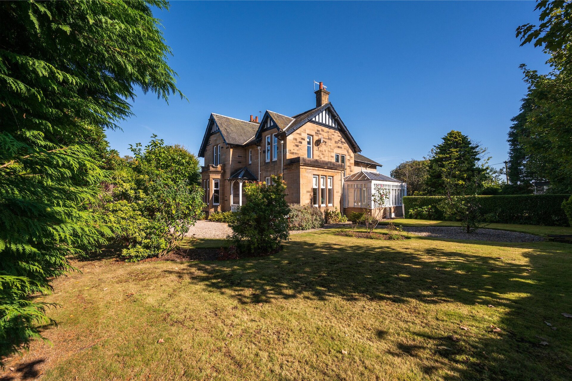 Auburn, 39 Maggie Woods Loan, Falkirk, Stirlingshire, FK1 5EH - Picture #1