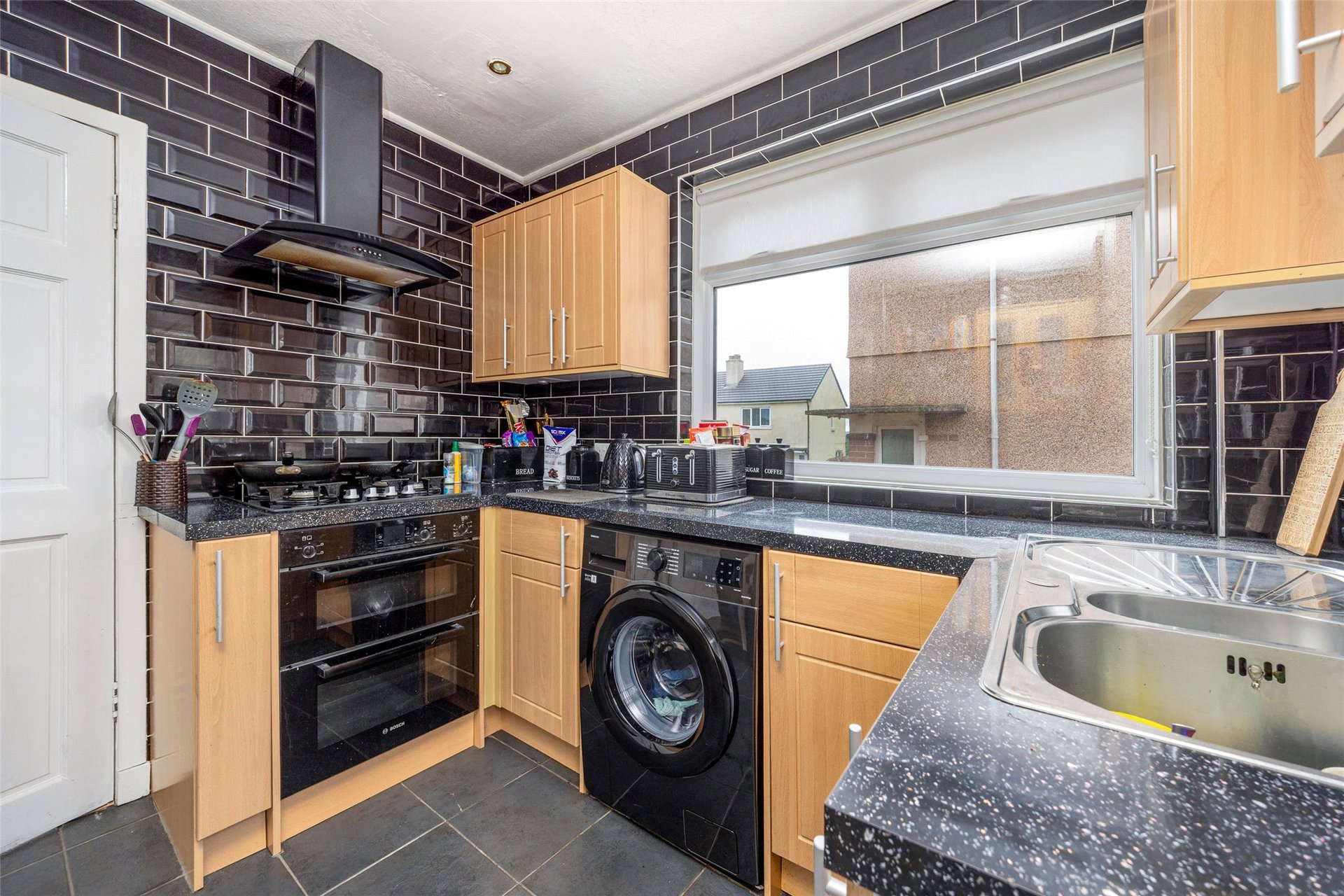 36 Forth Road, Bearsden, G61 1JT - Picture #10