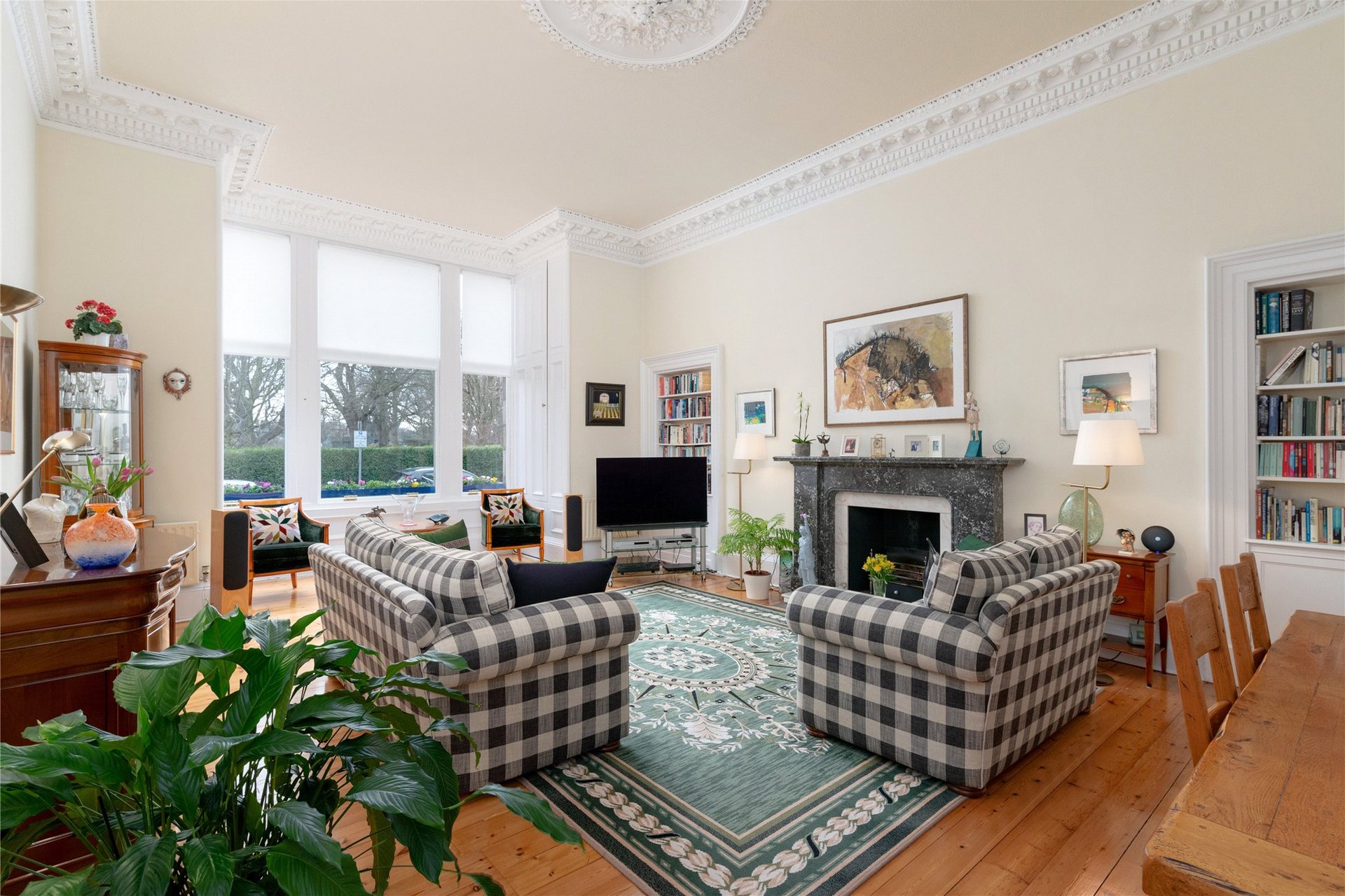 GF, 5 Belgrave Crescent, Edinburgh, EH4 3AQ - Picture #2